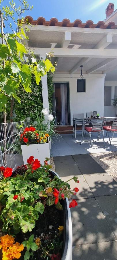 Apartman Stura 1 Zadar Exterior foto